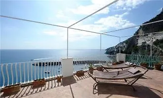 Via Annunziatella  22 * Amalfi